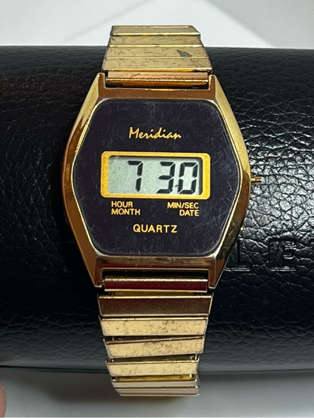 Vintage Meridian Men’s Digital Watch- Twist Flex Band: Works 100% New Battery -